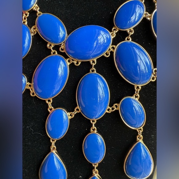 Kenneth Jay Lane Royal Blue Statement Bib Necklace - Picture 3 of 3